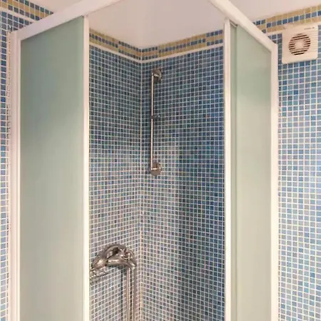 דירה Anna Athánion